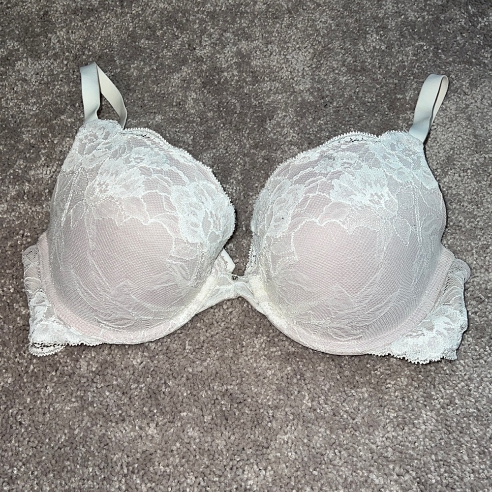 Women's White Lace Maiden Form Bra
